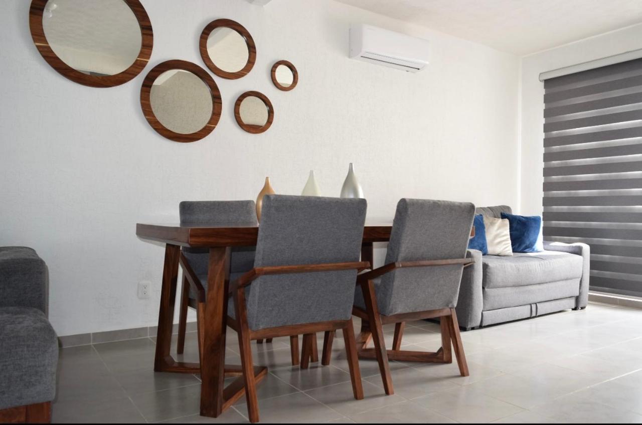 Casa Lantana Villa Плая дел Кармен Екстериор снимка